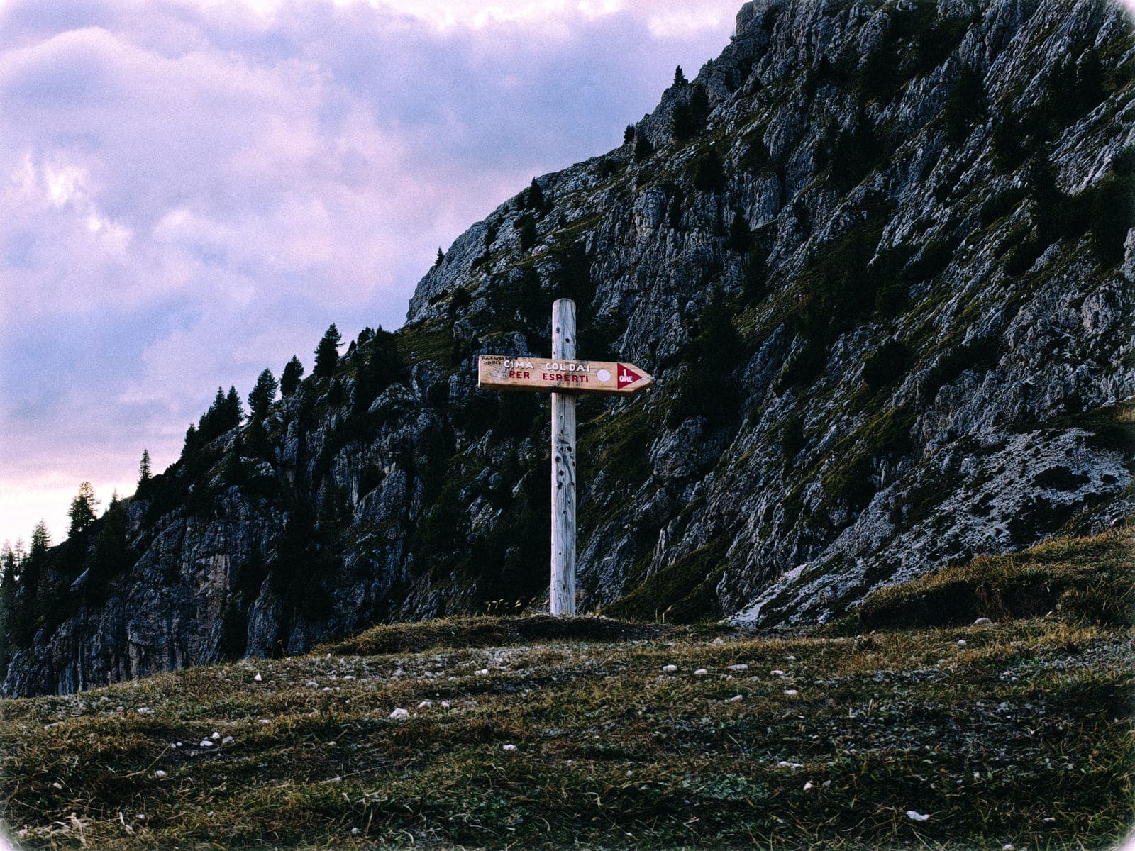 Lago Coldai image 17